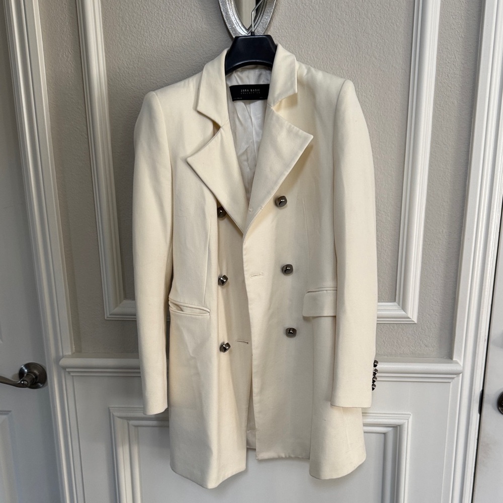 Zara Ivory Double-Breasted Trench Coat